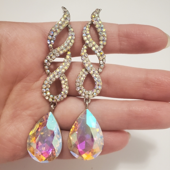 Beautiful Vintage Aurora Borelis Earrings, Rhinestones Earrings, Vintage Jewelry - Picture 3 of 7